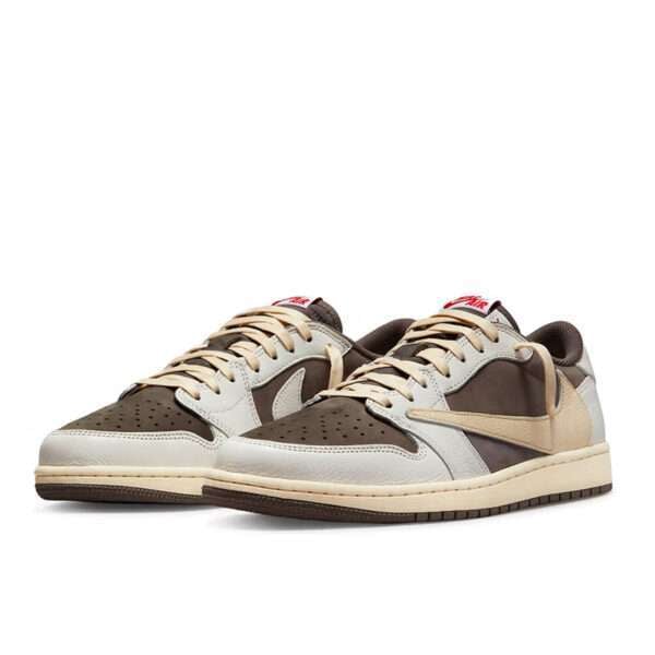 Air Jordan 1 Low X Travis Scott (Reverse Mocha)